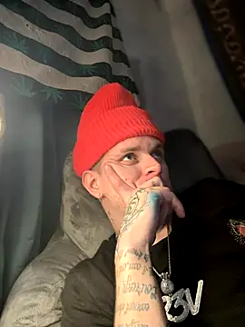 Snapshot of traejddd chatting on October 2, 2025, 3:13 am traejddd online show from October 2, 2025, 3:13 am