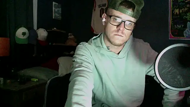 traejddd online show from March 22, 2026, 5:44 am