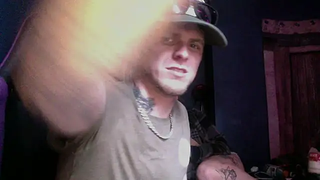 Snapshot of traejddd chatting on July 18, 2026, 3:49 pm traejddd online show from July 18, 2026, 3:49 pm