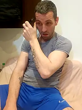 Aian09 online show from March 16, 2025, 3:36 am