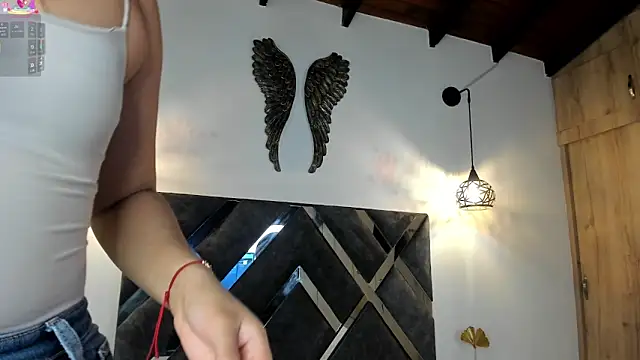 Bianca zaens2 online show from December 22, 2025, 11:07 am