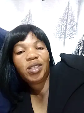 Snapshot of FreakyAngel3X chatting on February 5, 2026, 5:39 pm FreakyAngel3X online show from February 5, 2026, 5:39 pm