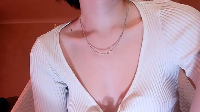 Britney Ross online show from October 21, 2025, 3:07 am