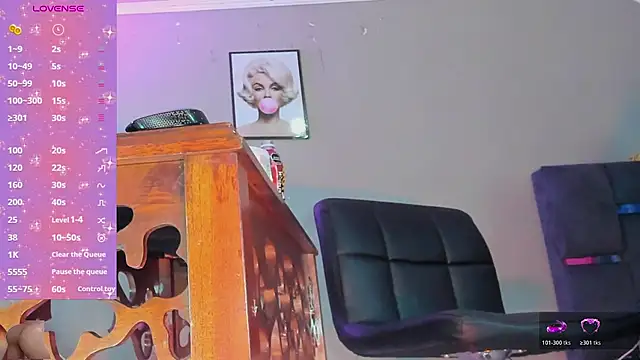 Snapshot of Jimena_Grey chatting on February 8, 2026, 6:39 am Jimena Grey online show from February 8, 2026, 6:39 am