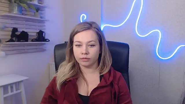 Snapshot of holly_xglam chatting on January 20, 2025, 7:36 am holly xglam online show from January 20, 2025, 7:36 am