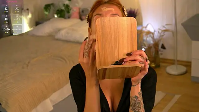 happywhores online show from July 21, 2026, 2:52 pm