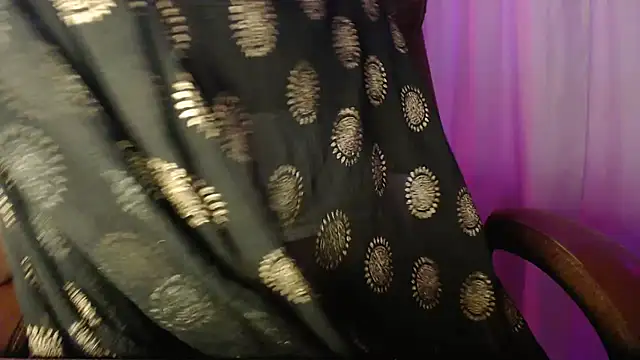 Prita07 online show from October 24, 2025, 11:17 am