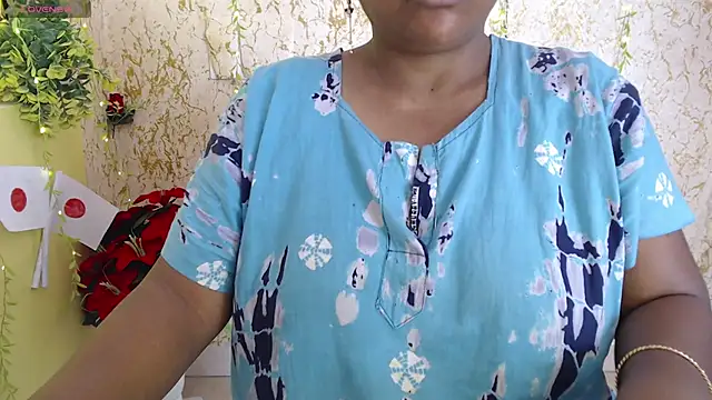 Prita07 online show from June 27, 2026, 4:06 am