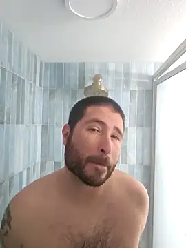 Snapshot of JeepinAround chatting on March 2, 2026, 7:32 pm JeepinAround online show from March 2, 2026, 7:32 pm