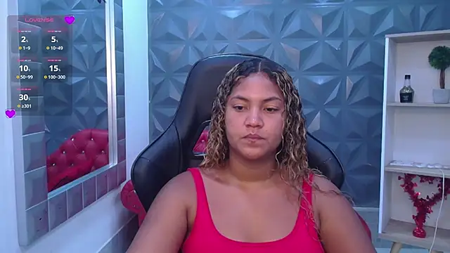 Cristal War online show from April 19, 2026, 11:07 pm