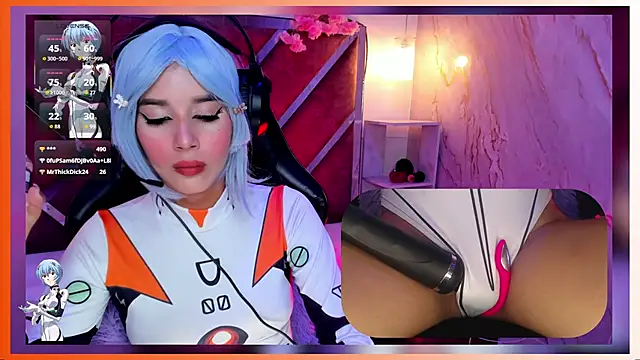 Snapshot of SweetieCloe_ chatting on September 12, 2025, 7:36 pm SweetieCloe online show from September 12, 2025, 7:36 pm