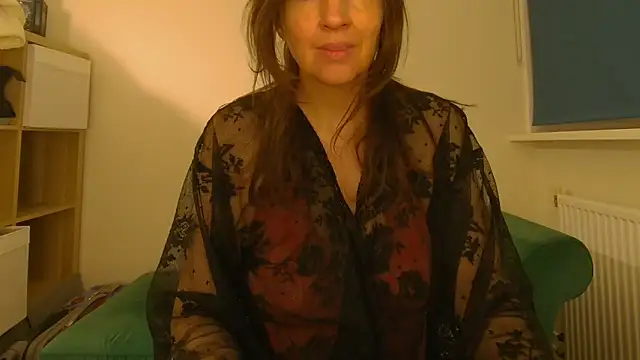 Ella Next Door online show from May 17, 2026, 10:28 pm