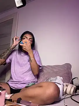 DeuxGold online show from March 28, 2026, 11:48 pm