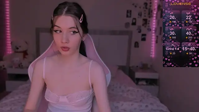 Snapshot of CoddleWeeper_ chatting on December 12, 2024, 2:22 pm CoddleWeeper online show from December 12, 2024, 2:22 pm