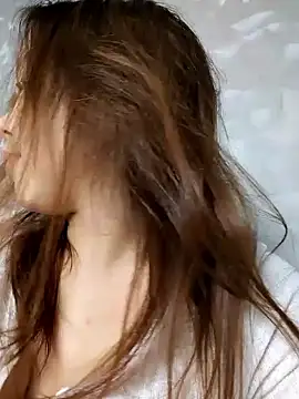  AnMiss  online show from March 10, 2025, 4:03 pm