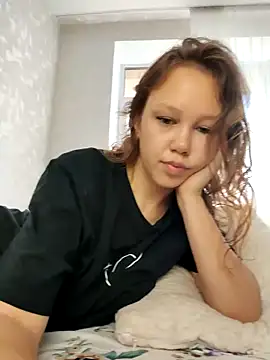  AnMiss  online show from September 9, 2025, 9:53 am