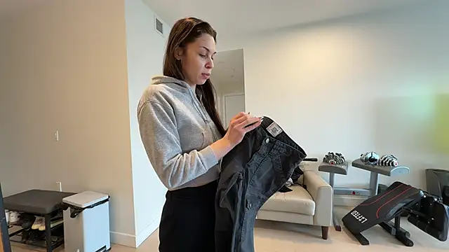 NattyFierros online show from April 15, 2026, 8:20 pm