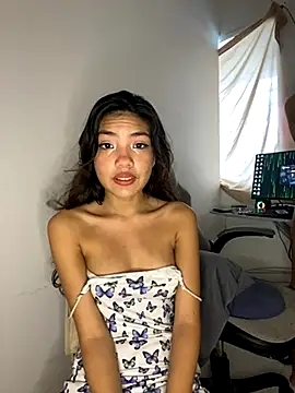 Snapshot of Boypolla11 chatting on November 16, 2025, 12:11 pm Boypolla11 online show from November 16, 2025, 12:11 pm