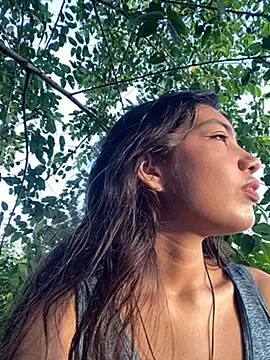 Snapshot of Boypolla11 chatting on December 3, 2025, 11:41 am Boypolla11 online show from December 3, 2025, 11:41 am