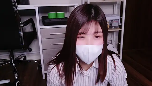 ManaMi-maru online show from February 19, 2025, 3:49 pm