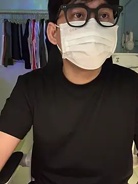 Snapshot of MinhTuanLive chatting on March 23, 2025, 8:26 am MinhTuanLive online show from March 23, 2025, 8:26 am