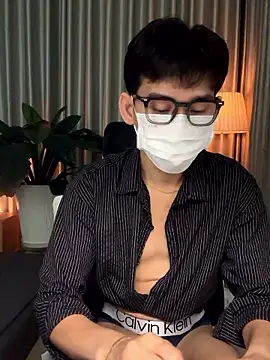 Snapshot of MinhTuanLive chatting on February 10, 2026, 6:17 am MinhTuanLive online show from February 10, 2026, 6:17 am