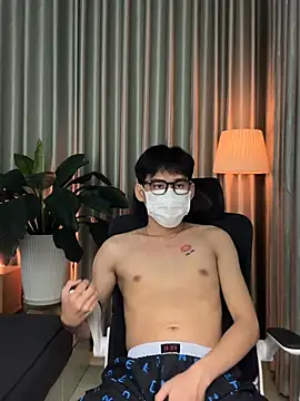 Snapshot of MinhTuanLive chatting on February 28, 2026, 2:07 pm MinhTuanLive online show from February 28, 2026, 2:07 pm