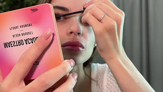 Snapshot of JodyBlow chatting on September 29, 2025, 9:14 am JodyBlow online show from September 29, 2025, 9:14 am