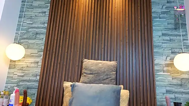 alannavidal online show from February 10, 2026, 1:53 am