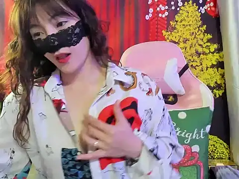 Sugar lipsz online show from January 15, 2026, 4:39 am