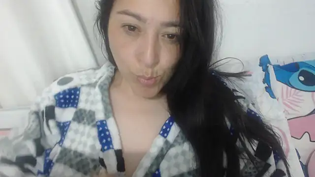 Snapshot of naughthyany16 chatting on October 19, 2025, 4:24 am naughthyany16 online show from October 19, 2025, 4:24 am