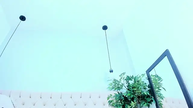 Snapshot of Victoria_Coleman chatting on November 6, 2025, 7:26 pm Victoria Coleman online show from November 6, 2025, 7:26 pm