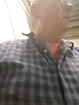 andrejoyfull64 online show from July 2, 2026, 12:00 pm
