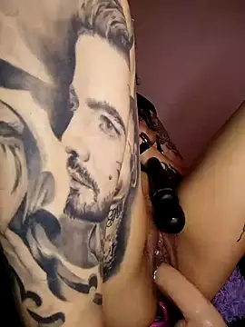 Snapshot of taaylor33 chatting on December 4, 2024, 6:55 am taaylor33 online show from December 4, 2024, 6:55 am