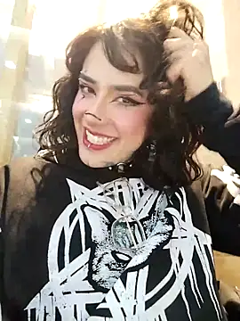 Snapshot of taaylor33 chatting on October 25, 2025, 11:21 pm taaylor33 online show from October 25, 2025, 11:21 pm