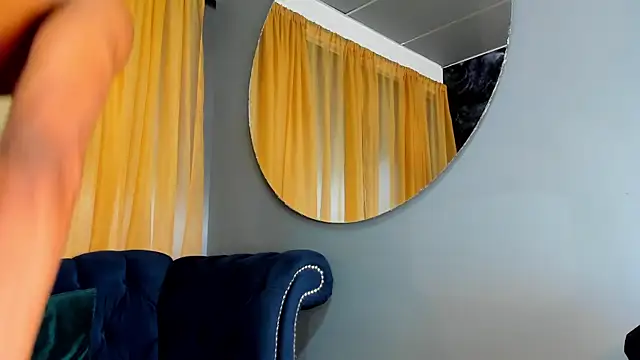 Ethan Fox11 online show from March 4, 2025, 2:32 pm