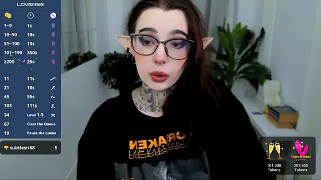 Dixi Pixi  online show from February 6, 2025, 10:37 am