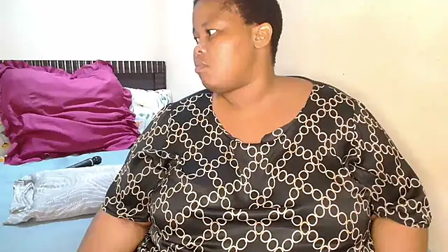 Snapshot of 19bootylicious chatting on February 17, 2026, 7:05 am 19bootylicious online show from February 17, 2026, 7:05 am