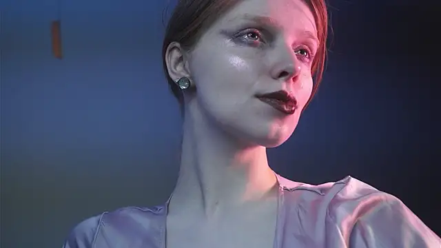 ginger hugs online show from November 27, 2025, 10:12 pm