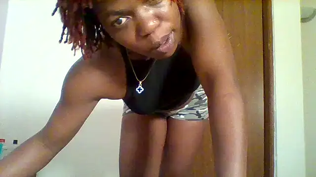 curvy natallie online show from February 19, 2026, 10:28 pm