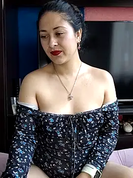 LisbethMoore  online show from March 12, 2026, 2:23 pm