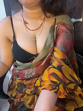 Spicy sari girl online show from April 10, 2026, 4:39 am