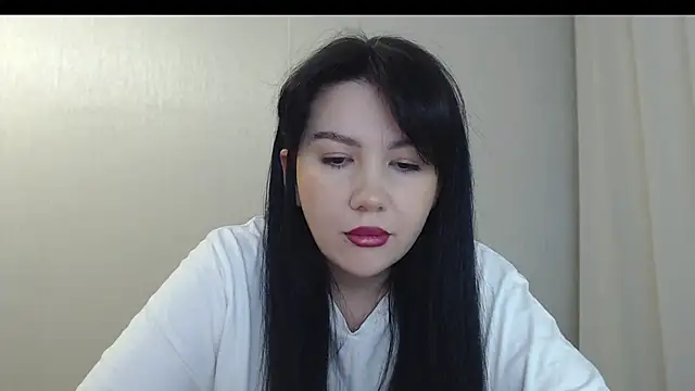 AlexaCruze online show from October 22, 2025, 3:56 pm