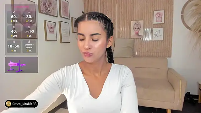 Kimm khalifa online show from February 7, 2025, 8:20 pm