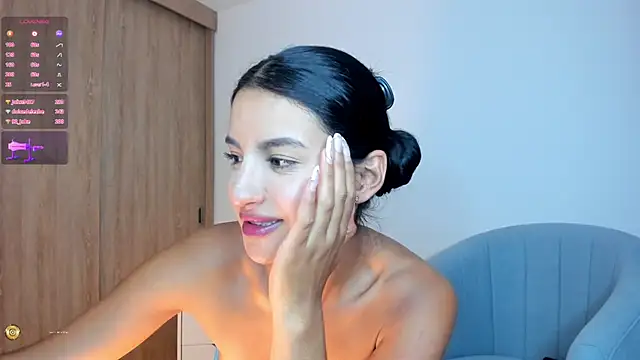 Kimm khalifa online show from March 18, 2025, 2:15 am