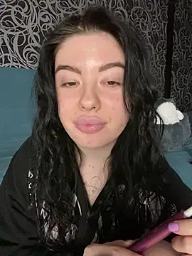 Kimi Ass online show from February 23, 2025, 5:18 pm