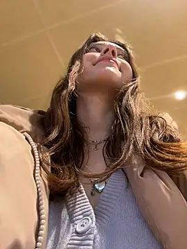 Snapshot of Times__Square chatting on January 17, 2025, 4:06 am Times Square online show from January 17, 2025, 4:06 am