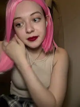 Snapshot of Times__Square chatting on February 26, 2025, 8:37 am Times Square online show from February 26, 2025, 8:37 am