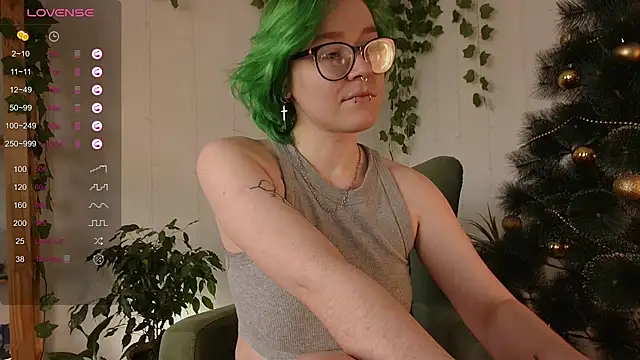 alisahug online show from December 29, 2024, 8:00 am