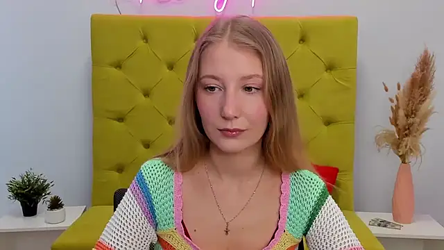 LolaWilsons online show from February 2, 2026, 7:29 am